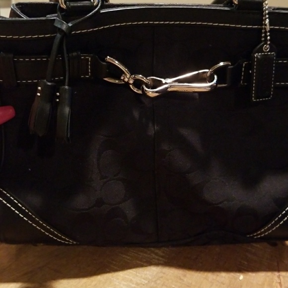 Authentic Coach Handbag - Picture 2 of 4